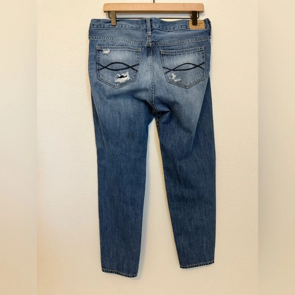 Abercrombie & Fitch Women’s Destroyed Straight Leg Jeans